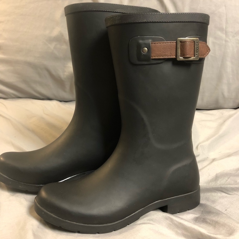 Chooka Fremont Rainboot Sz 7 Black w/ Brown Buckle